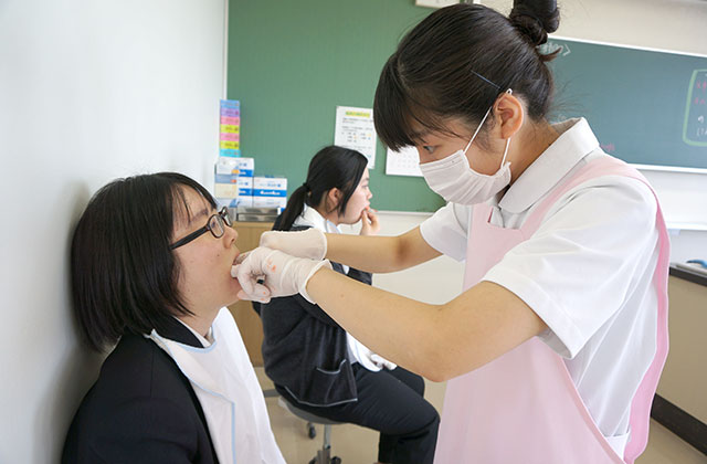 佐賀県歯科医師会立 佐賀歯科衛生専門学校